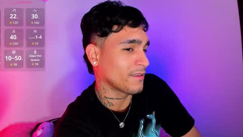 Christian Wang online show from November 24, 9:14 pm