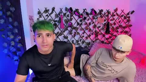 Christian Wang online show from April 21, 1:42 am