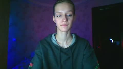 chrissy_joyful online show from April 27, 5:05 am