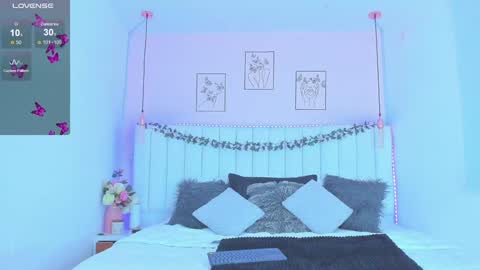 Snapshot of christal_jane chatting on January 30, 4:34 pm christal_jane online show from January 30, 4:34 pm