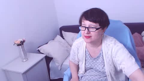 Snapshot of christarose chatting on December 14, 2:56 am Christa online show from December 14, 2:56 am