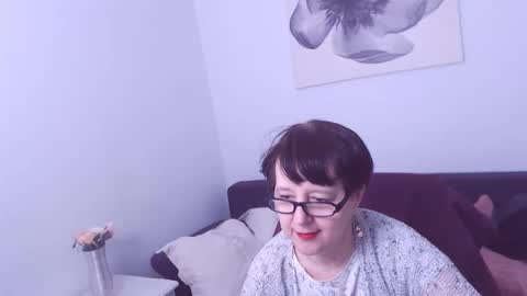 Snapshot of christarose chatting on December 15, 6:48 pm Christa online show from December 15, 6:48 pm