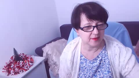Snapshot of christarose chatting on January 2, 1:38 am Christa online show from January 2, 1:38 am
