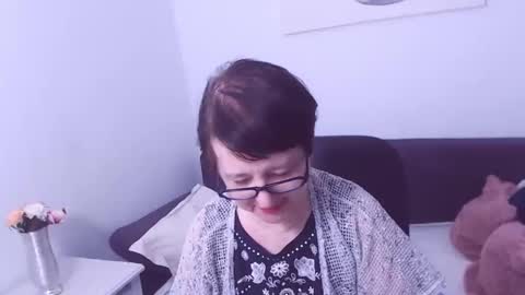Snapshot of christarose chatting on January 10, 10:15 pm Christa online show from January 10, 10:15 pm