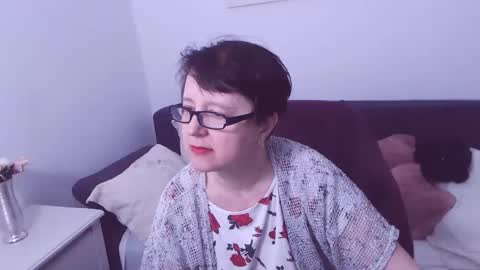 Snapshot of christarose chatting on January 12, 9:40 pm Christa online show from January 12, 9:40 pm