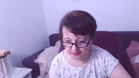 Snapshot of christarose chatting on January 21, 3:04 am Christa online show from January 21, 3:04 am
