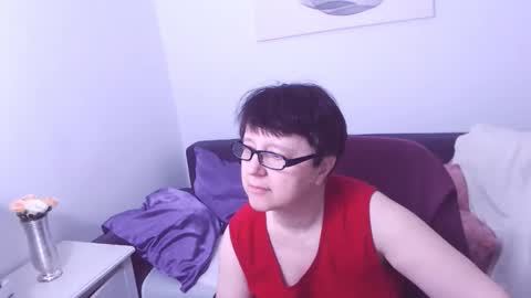 Christa online show from November 9, 2:37 pm