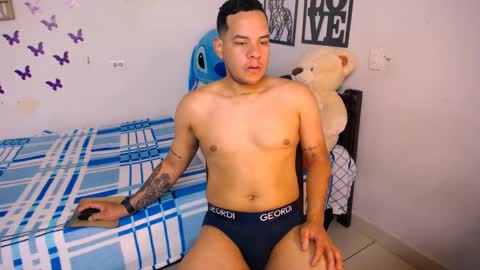 christian_maln online show from February 17, 6:04 pm