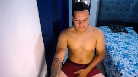 christian_maln online show from October 8, 11:24 pm