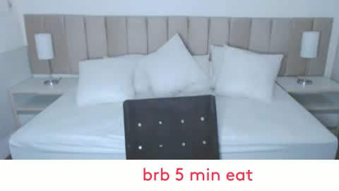 christiandiorx online show from December 31, 6:16 am