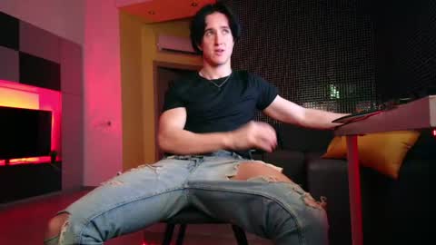 Snapshot of christianlevine_ chatting on July 5, 5:31 pm UPVOTE ME ------ ILL DO SOMETHING FOR FREE online show from July 5, 5:31 pm
