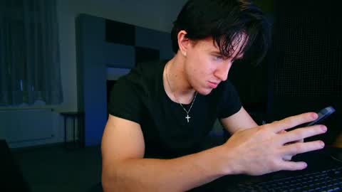 Snapshot of christianlevine_ chatting on July 23, 6:50 pm UPVOTE ME ------ ILL DO SOMETHING FOR FREE online show from July 23, 6:50 pm