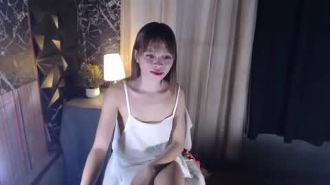 Snapshot of christin_gray chatting on September 10, 5:07 am christin_gray online show from September 10, 5:07 am