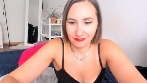christina rosse online show from September 14, 8:46 am