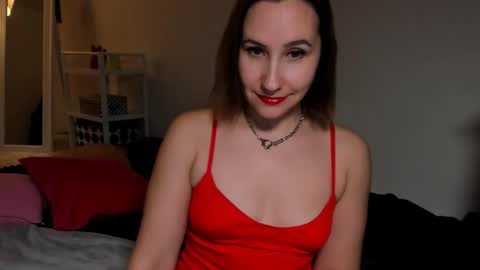christina rosse online show from December 15, 3:05 pm
