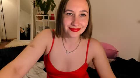 Snapshot of christina_rosse chatting on May 24, 8:25 pm christina rosse online show from May 24, 8:25 pm