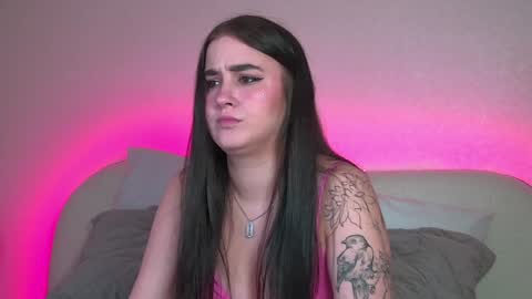 Christina online show from February 3, 9:39 pm