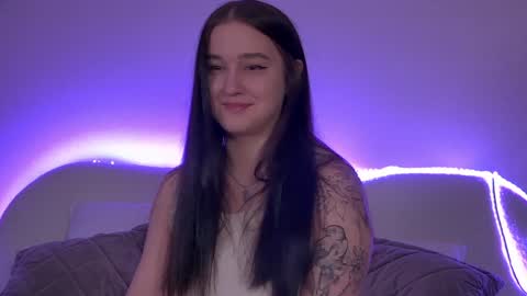 Christina online show from February 7, 6:45 pm