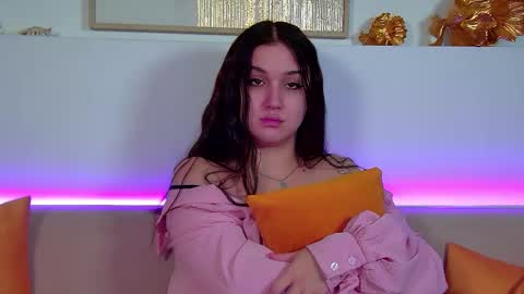 Christina online show from November 15, 3:15 am