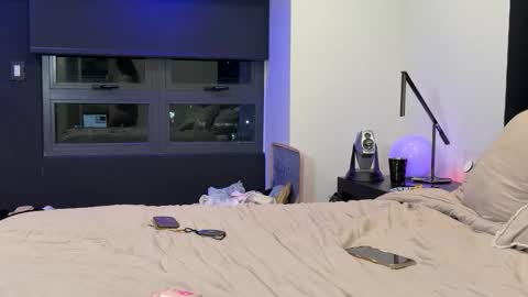 Christina Sage online show from April 24, 6:05 am