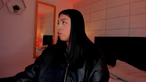 Christine  online show from February 24, 11:52 am