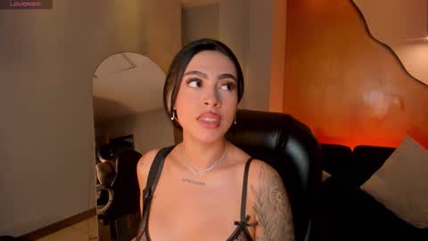 Christine Ford online show from December 4, 12:47 pm