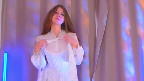 Snapshot of christiwilliams chatting on October 8, 8:56 am Hello  im Barbara online show from October 8, 8:56 am