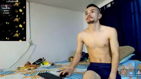 CHRISTOPHER online show from June 5, 11:05 am