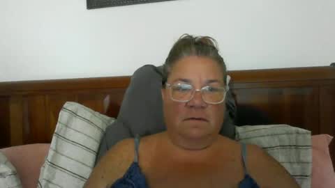 Snapshot of christopher_rain chatting on June 24, 1:04 am Christopher Rain online show from June 24, 1:04 am