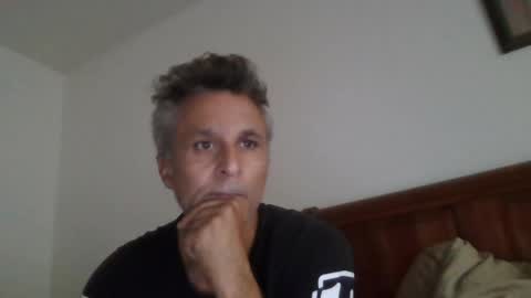 Snapshot of christopher_rain chatting on July 22, 12:02 am Christopher Rain online show from July 22, 12:02 am