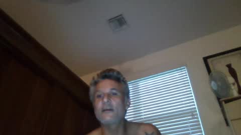 Snapshot of christopher_rain chatting on July 24, 10:46 am Christopher Rain online show from July 24, 10:46 am