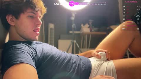 Snapshot of christophertan chatting on November 20, 11:43 am Christopher online show from November 20, 11:43 am