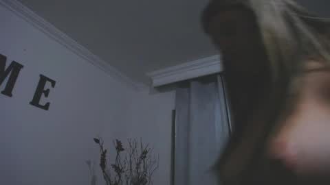 Christy Diaz online show from May 16, 12:18 am