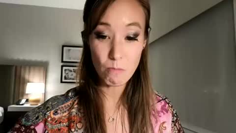 Snapshot of christy_love chatting on December 22, 2:39 am Christy Love online show from December 22, 2:39 am