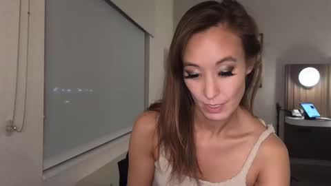 Snapshot of christy_love chatting on January 2, 3:37 am Christy Love online show from January 2, 3:37 am