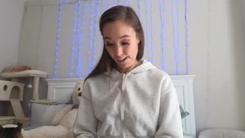 Snapshot of christy_love chatting on January 27, 8:28 pm Christy Love online show from January 27, 8:28 pm