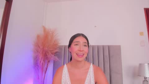 Snapshot of christy_seaa chatting on February 26, 6:11 pm Christy online show from February 26, 6:11 pm