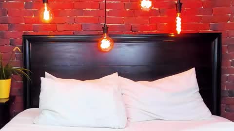 christyna_ross online show from October 8, 7:22 pm