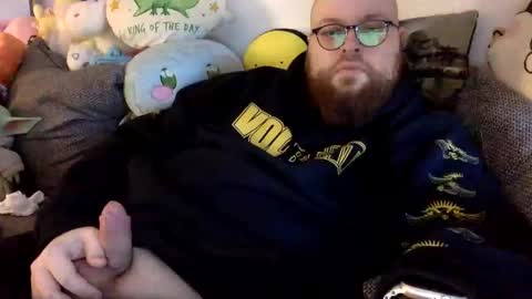 Chris online show from January 7, 11:01 am
