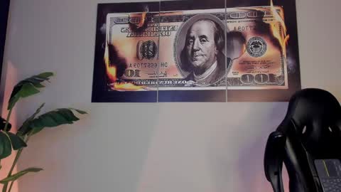 chrizmacgregor online show from March 8, 2:04 am