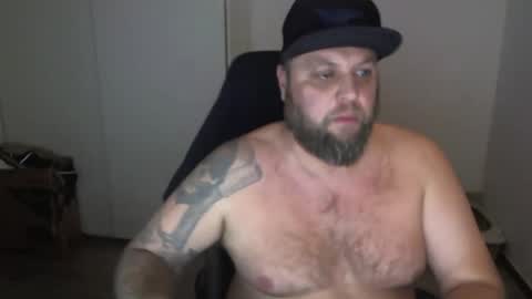 Snapshot of chrizz80 chatting on January 11, 10:40 pm Chrizz online show from January 11, 10:40 pm