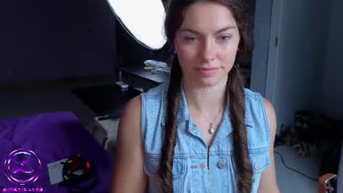 Snapshot of chroniclove chatting on June 13, 7:56 pm Marley online show from June 13, 7:56 pm