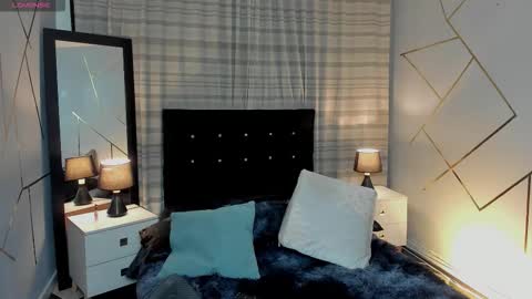 chrristopher77 online show from October 15, 4:23 am