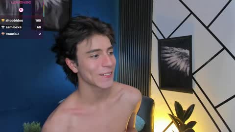 chrristopher77 online show from November 11, 5:40 am