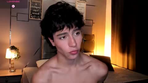 chrristopher77 online show from November 21, 1:32 pm