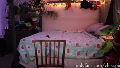 Chrys online show from December 6, 6:37 am