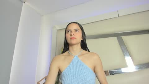 instagram chrystaljade.1 online show from December 9, 1:24 pm