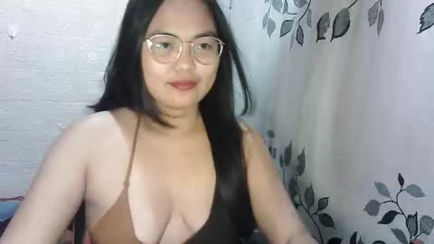 chubbycheeks27 online show from April 23, 4:09 pm