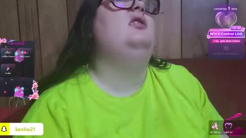 kenli online show from February 3, 9:20 pm