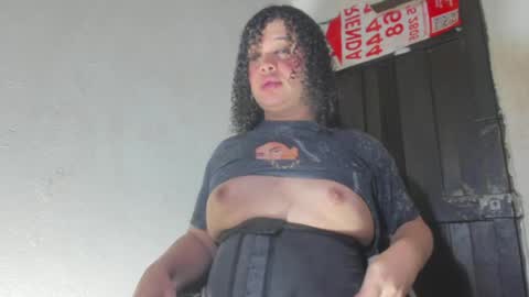 Snapshot of chubbygirlts7 chatting on June 9, 12:33 am Samantha online show from June 9, 12:33 am